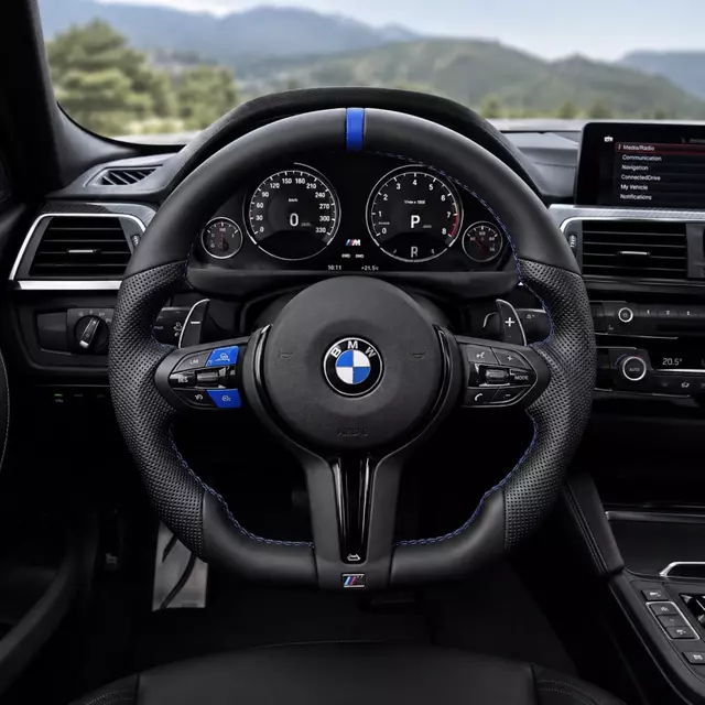 BMW X5 F15 custom steering wheel installed in vehicle