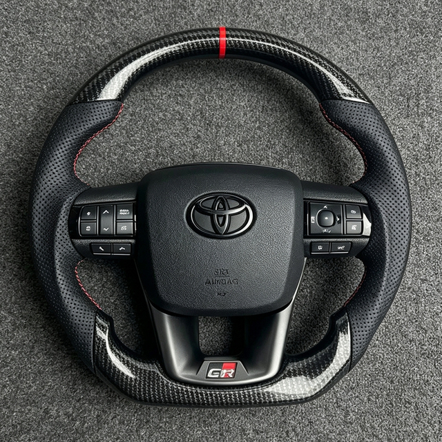 New Luxury Sports Design Leather Carbon Fiber Steering Wheel for Toyota Land Cruiser LC200 LC300 LC79 LC76 LC70