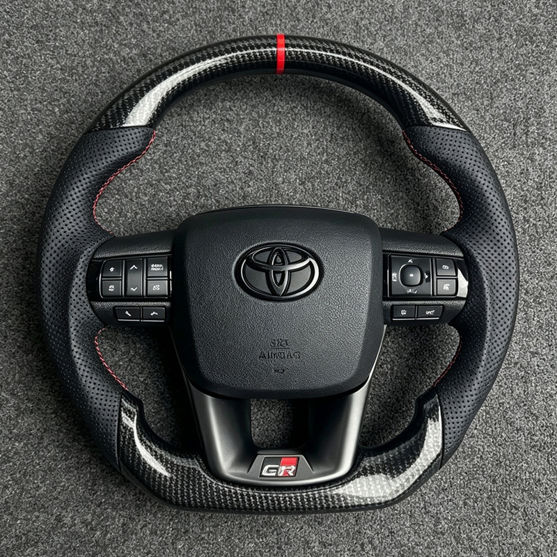 New Luxury Sports Design Leather Carbon Fiber Steering Wheel for Toyota Land Cruiser LC200 LC300 LC79 LC76 LC70