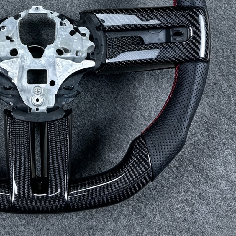 Real Black Carbon Fiber Steering Wheel Ford Mustang with LED Factory Direct Sales for Ford Mustang 2015 2016 2018 2020 2023