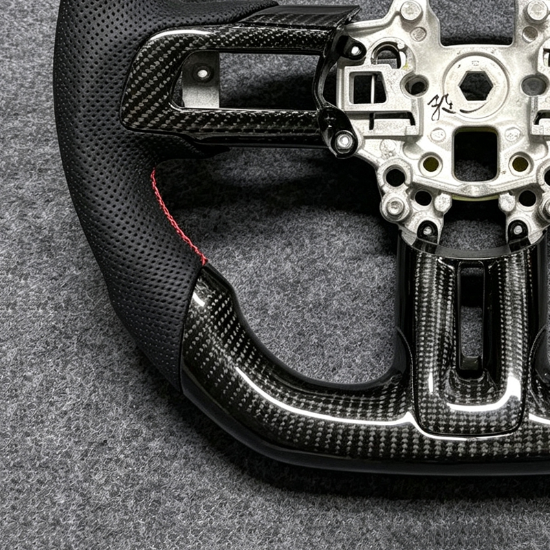 Carbon Fiber Steering Wheel for Ford Mustang Gt Steering Wheel 2024 2023 2022 2021 2020 2018 2019 2015 2016 2017