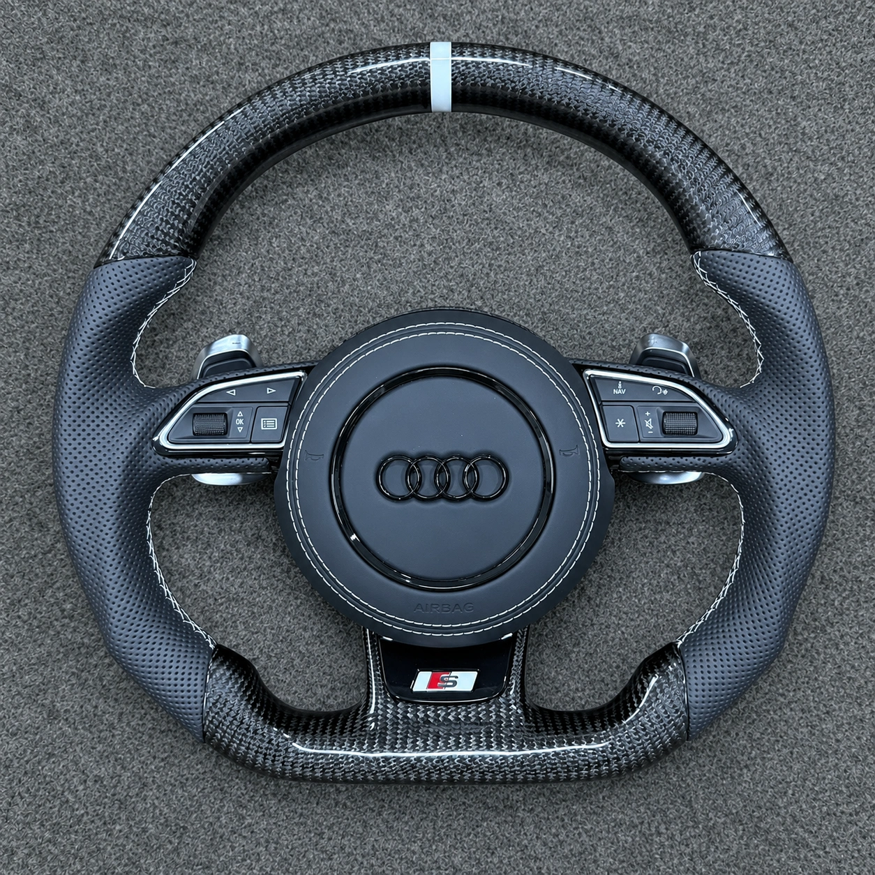 Custom carbon fiber steering wheel for Audi A4 A5 S4 S5 B8 B8.5 perforated leather JIONX