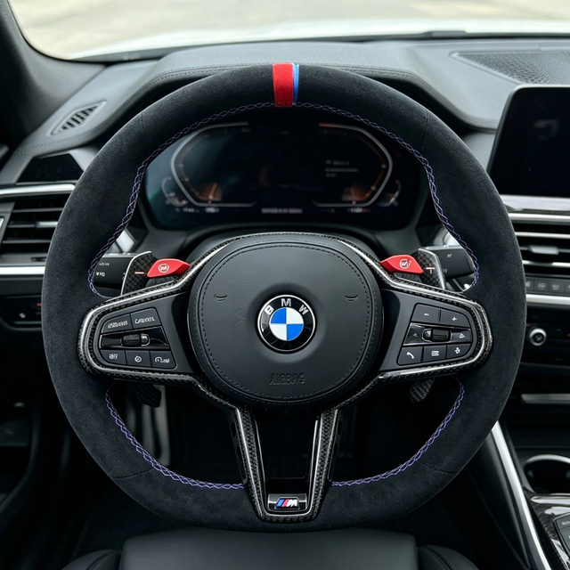 Carbon Fiber Steering Wheels For BMW CS M4 G01 G02 G05 G31 G32 G82 G42 G14 G20 G21 G80 G81 G22 G23 G26 G30 G15 G32 G87 G80 X1 X3