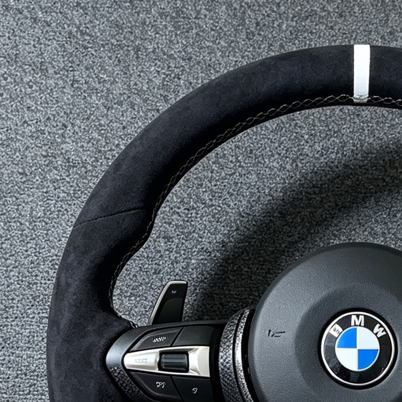  The steering wheel for BMW F30 F25 F22 F36 F33 F32 F80 F82 F11 F18 models is made of genuine leather material