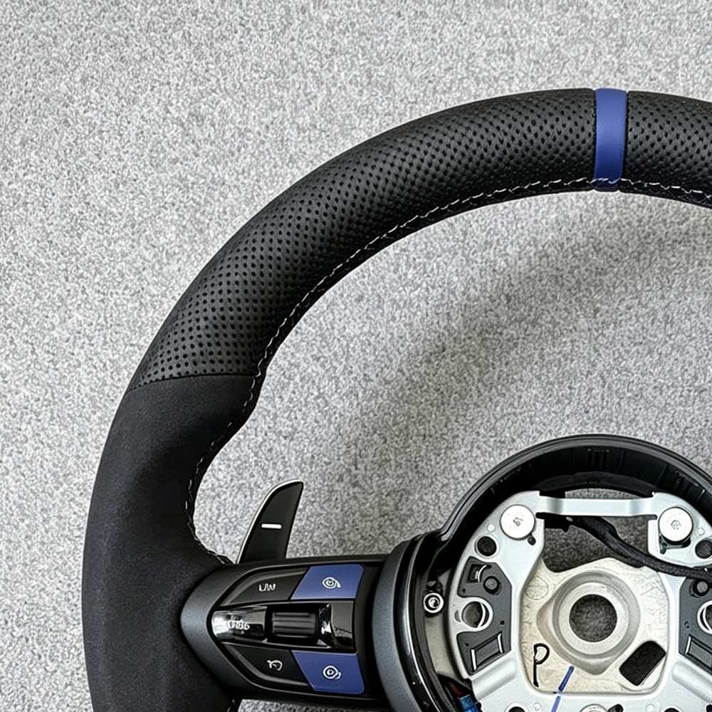 Suitable for BMW F10 F11 F20 F30 F12 F13 M3 M5 leather perforated steering wheel tri color stitching