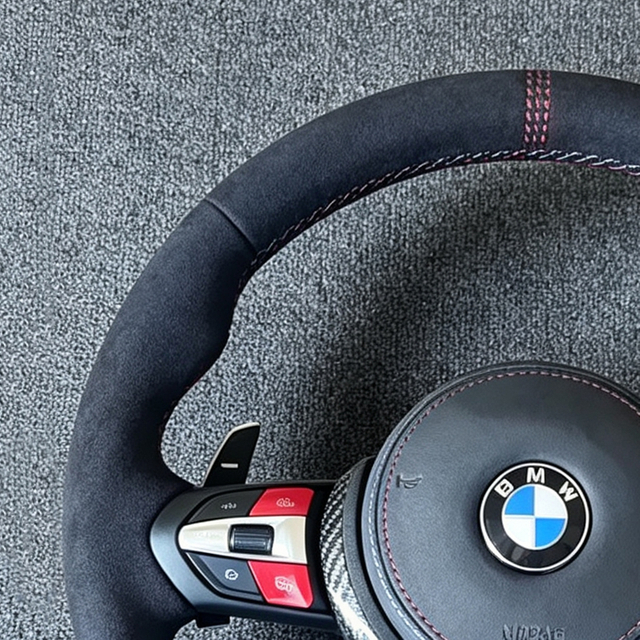 Suitable for BMW M5 F10 F11 M3 F30 F15 F16 F20 F21 F25 F26 steering wheel M sport steering wheel,