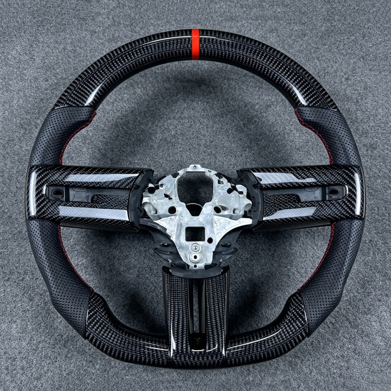 High Quality Real Carbon Steering Wheel for Ford Mustang GT 2005 2006 2007 2008 2009 Perforated Leather Sport Steering Wheel