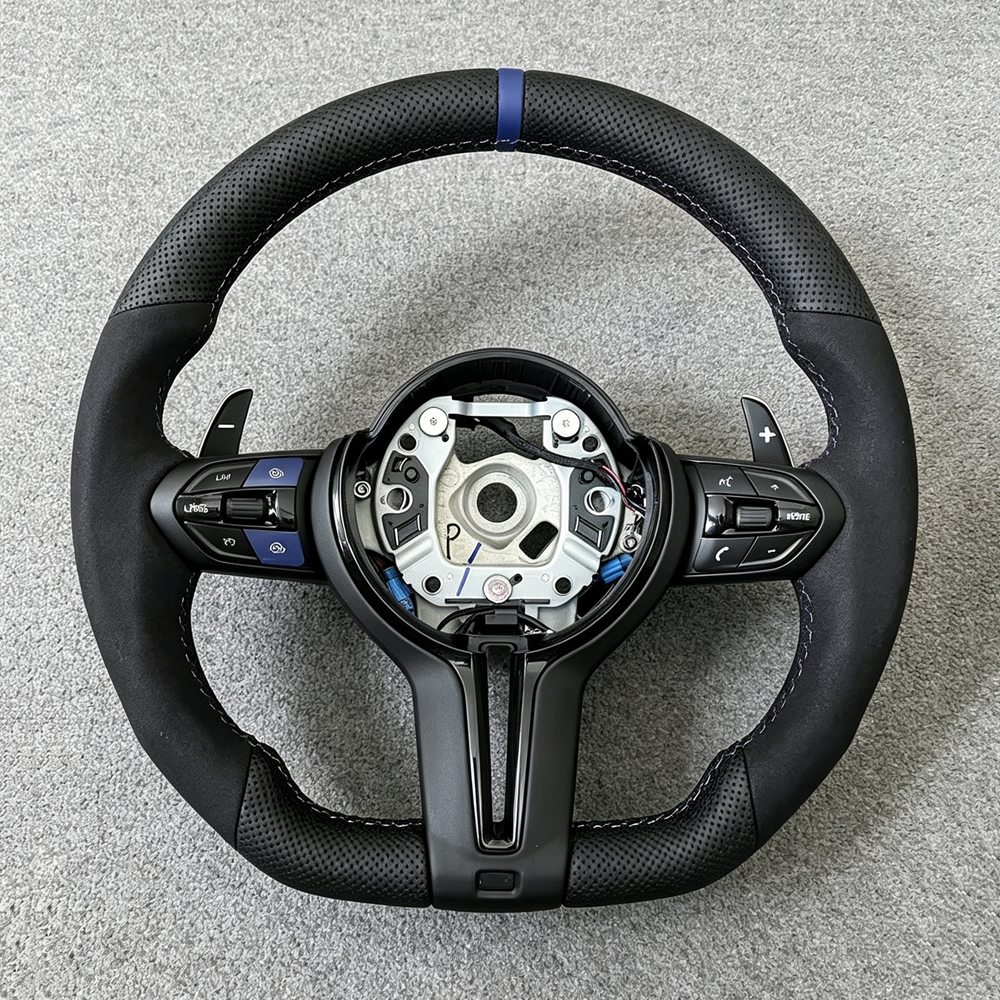 Carbon fiber steering wheel assembly for car steering, suitable for BMW F10 F11 F30 F31 F34 F32 F33 F36 F20 F21 F22 F23 M3 M6
